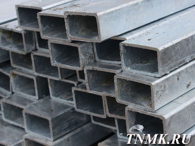 Труба профильная оцинкованная 100×50х5 мм ст. 20 купить в Магнитогорске